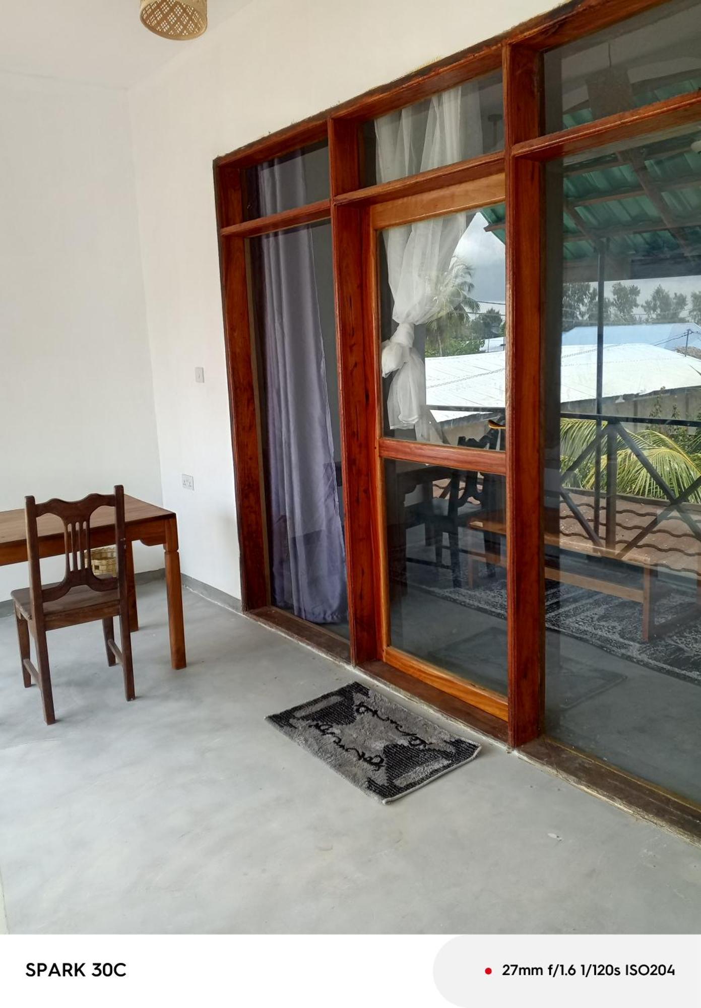 Kivulini Lodge And Restaurant Нунгви Екстериор снимка